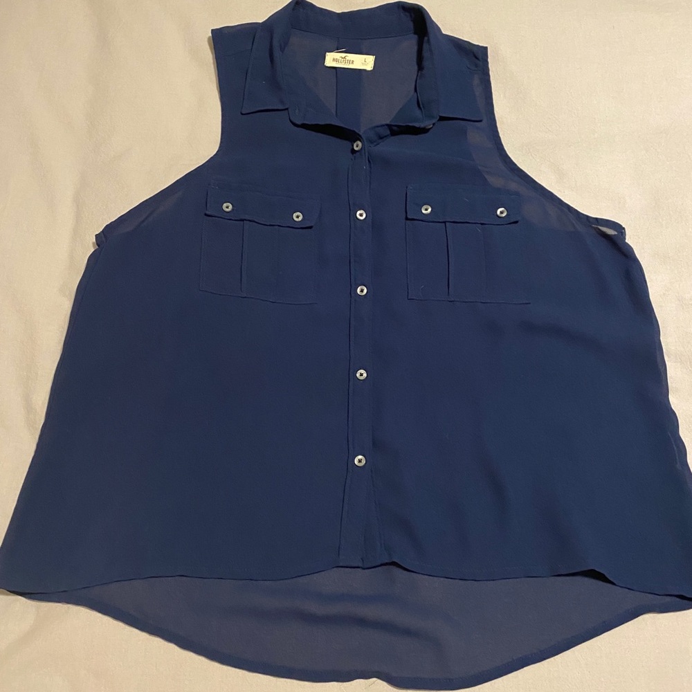 HOLLISTER Navy sleeveless button up blouse LARGE